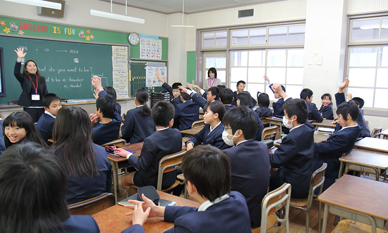 子供たちに『英語交流のまちIwakuni』の英語教育を アイキャッチ